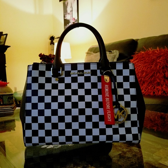 Michael kors checkerboard sutton satchel - Picture 3 of 5